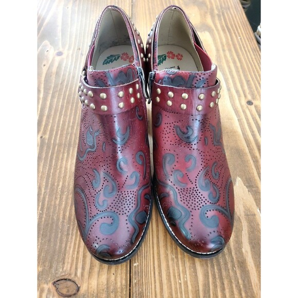 Shoes - L'Artiste Spring Step Kacielou Shoe Booties Burgandy Studded Size 41